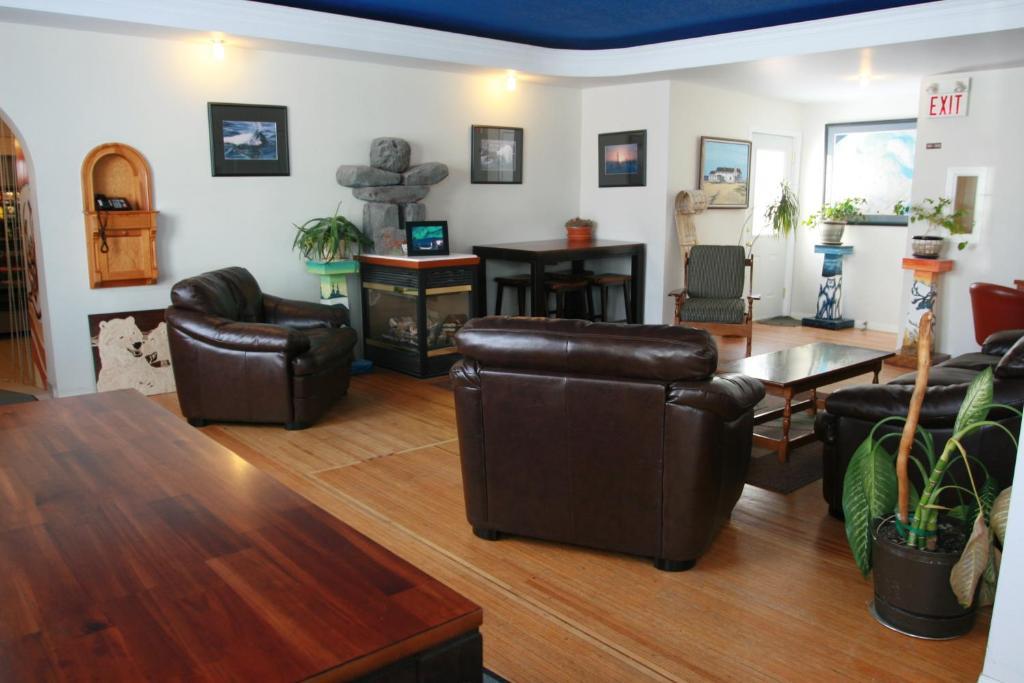 Tundra Inn Churchill Extérieur photo